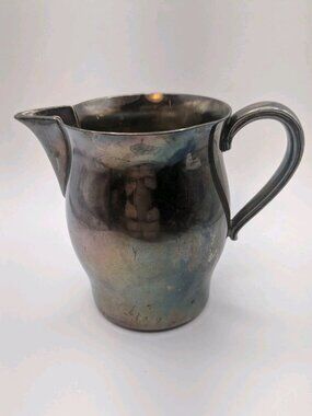 Vintage Wm Rogers Paul Revere Reproduction Silver Plate Creamer Cup Pitcher EP